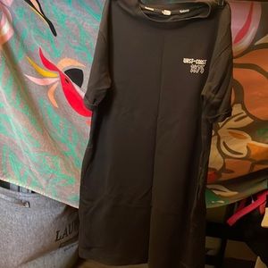 Thick t-shirt like dress